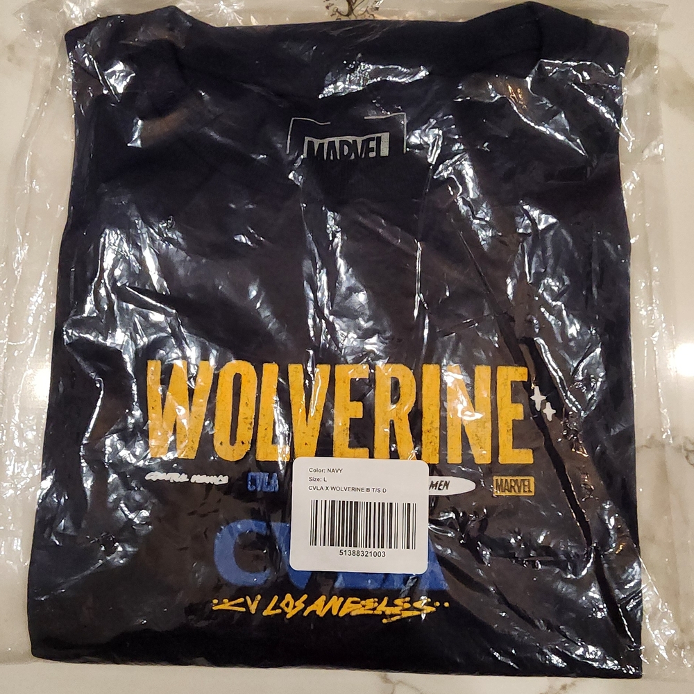 New Marvel Wolverine CVLA T-Shirt X-Men Size Youth Large